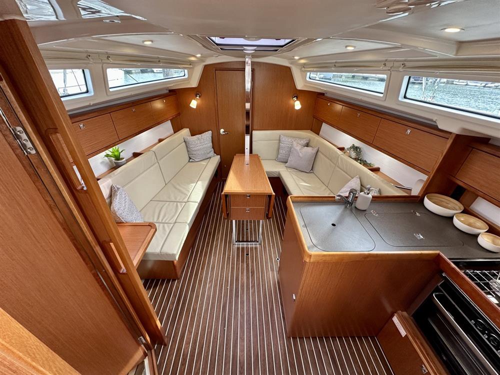 Hamble Sailing Charter