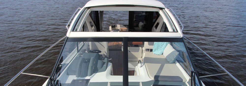 Bavaria Sport 360 HT Outside