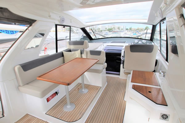 Bavaria Sport 360 HT Saloon